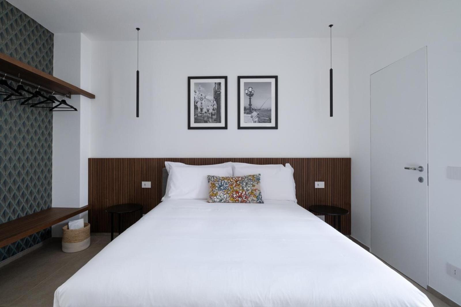 Riviera Apulian Rooms 巴里 外观 照片