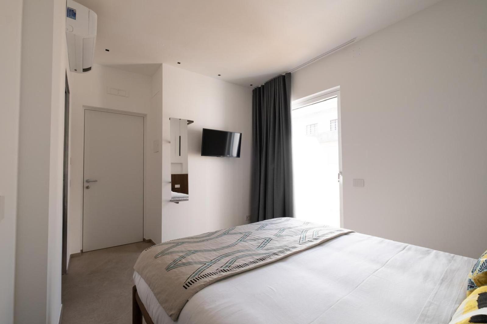 Riviera Apulian Rooms 巴里 外观 照片